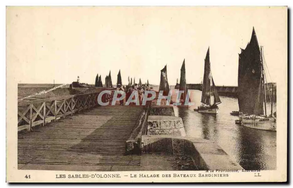 Les Sables-d'Olonne — Ansicht des Schleppens der sardischen Boote — A la Providence, Buchhandlung LL - Vorderseite