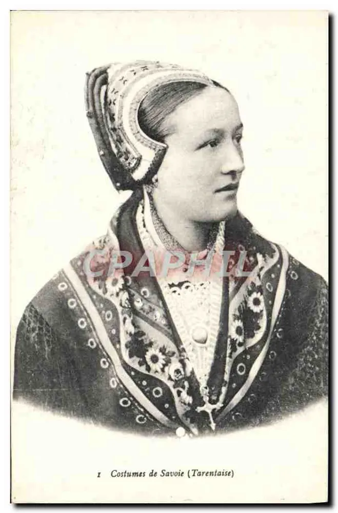 Trajes de Saboia (Tarentaise) — mulher usando traje tradicional — E. Reynaud, Imp.-Edit. Chambéry - Frente