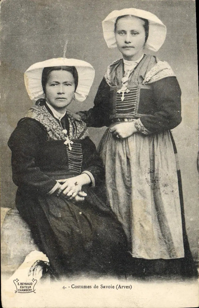 Trajes de Savóia (Arves) — E. Reynaud, Editor, Chambéry, n°4 - Frente
