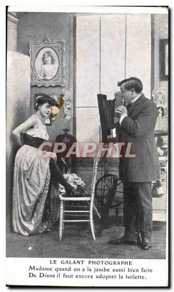 Le Galant Photographe — scène de studio avec photographe et modèle — éditeur J.C. Paris - Vorderseite