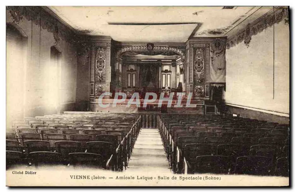 Vienne (Isère) — Amicale Laïque - Salle de Spectacle (Scène) — Cliché Didier - Recto