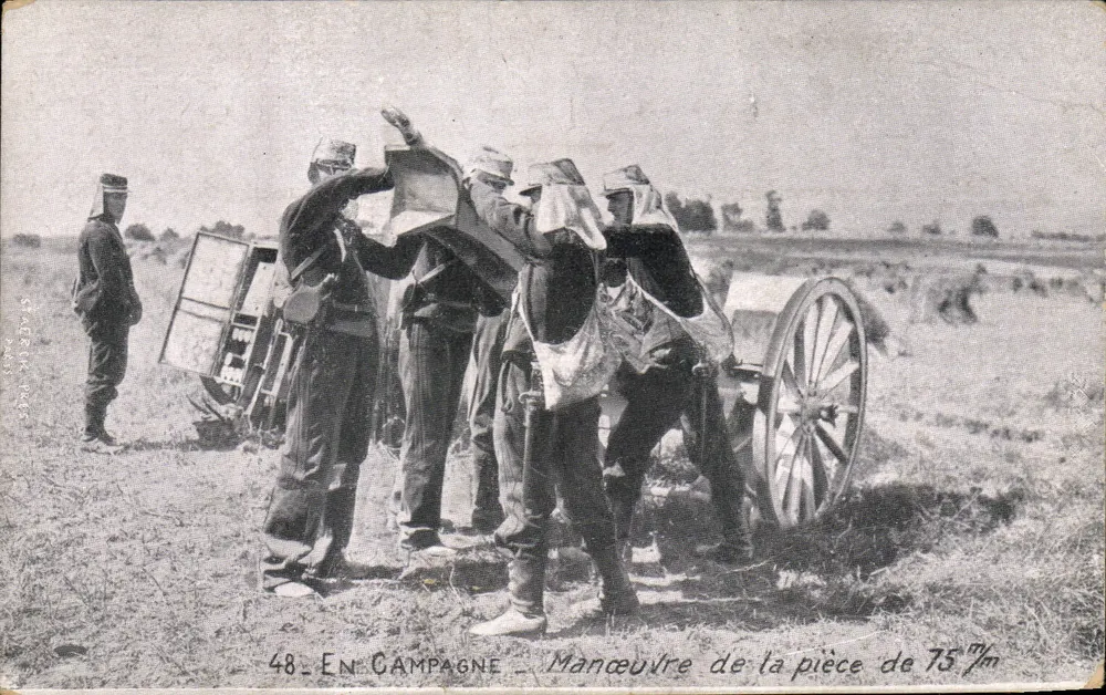 Na Campagna — Manobra da peça de 75 mm — Editor: Paris, n° 48 - Frente