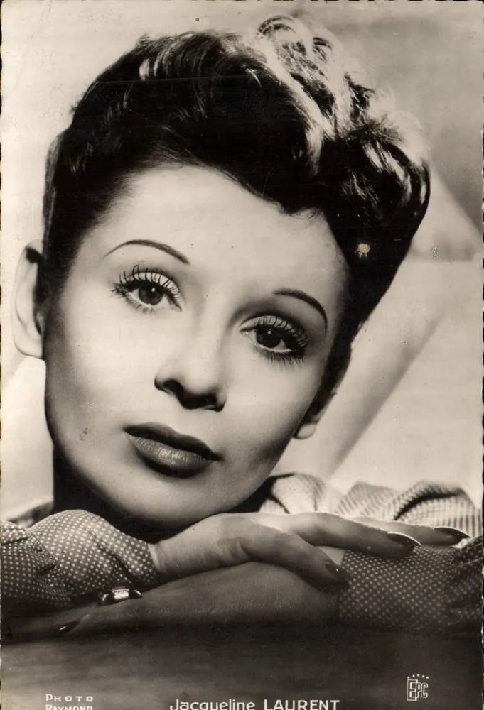 Jacqueline Laurent — retrato — Foto Raymond, EPC - Frente
