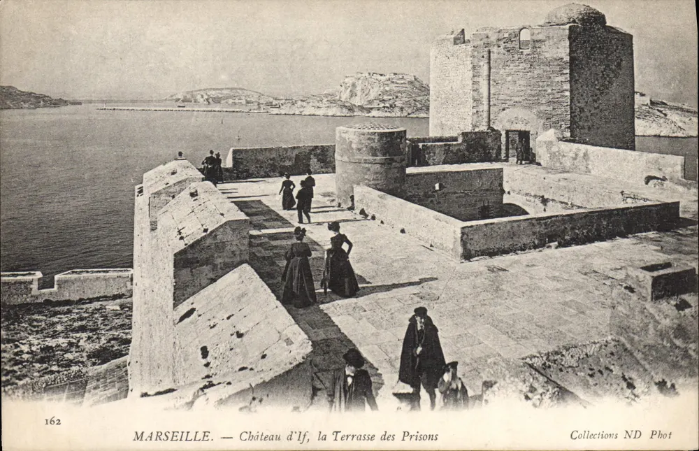 Marselha — Castelo de If, a Terraço das Prisões — Collections ND Phot - Frente