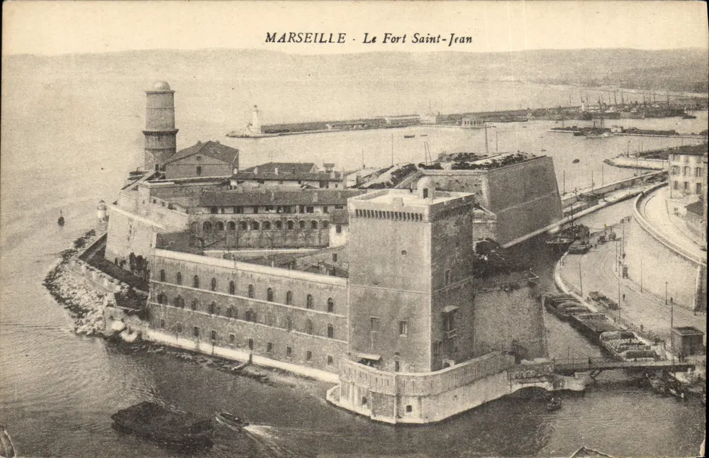 Marseille - O Forte Saint-Jean — vista do porto e do farol — editor desconhecido, número de série não visível - Frente