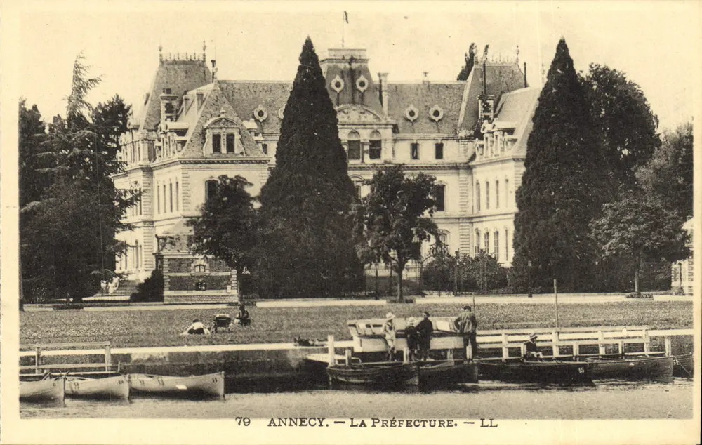 Annecy — A Prefeitura — LL - Frente