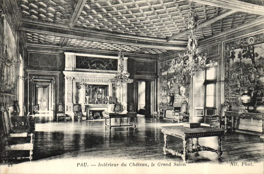 PAU — Innenraum des Schlosses, der Große Salon — ND. Phot. - Vorderseite