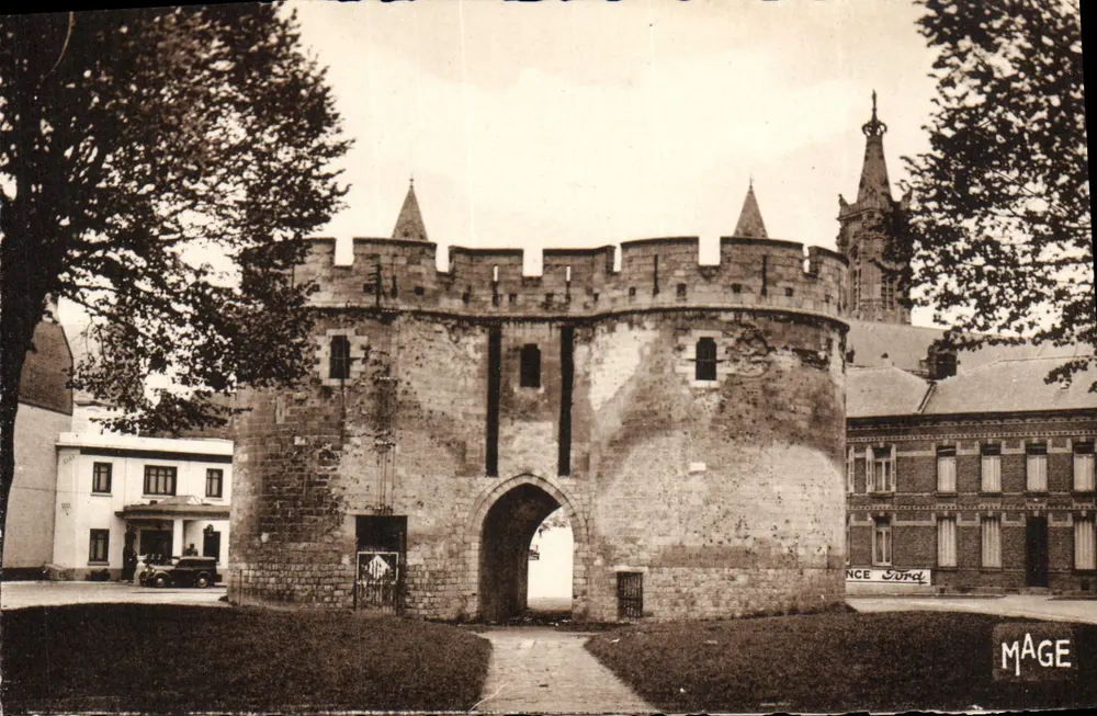 Porta de Paris — Cambrai (Nord) — MAGE - Frente