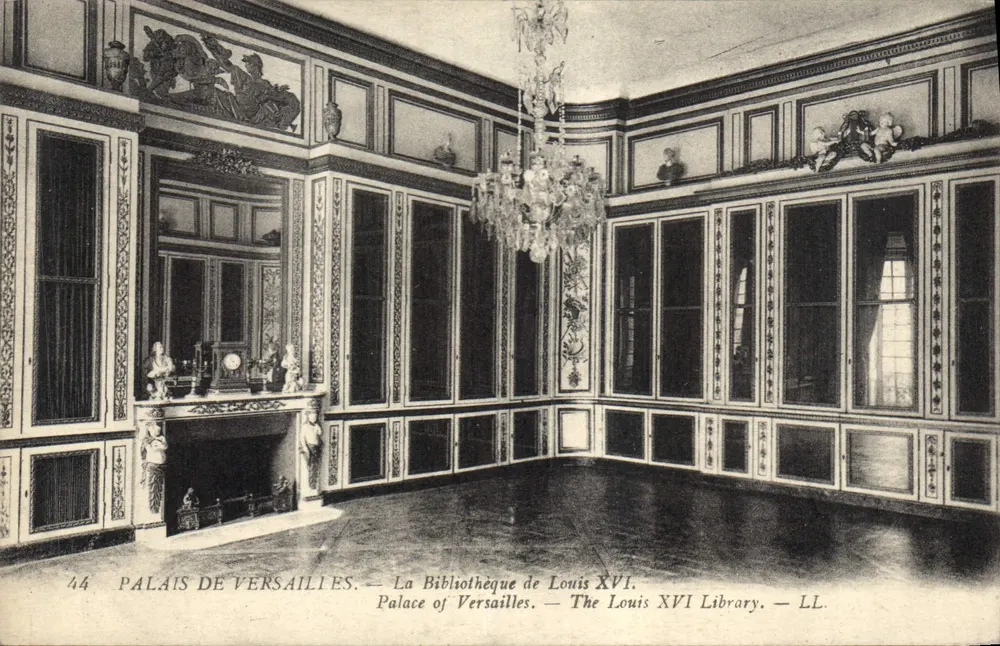 Schloss Versailles — Die Bibliothek von Ludwig XVI — LL - Vorderseite