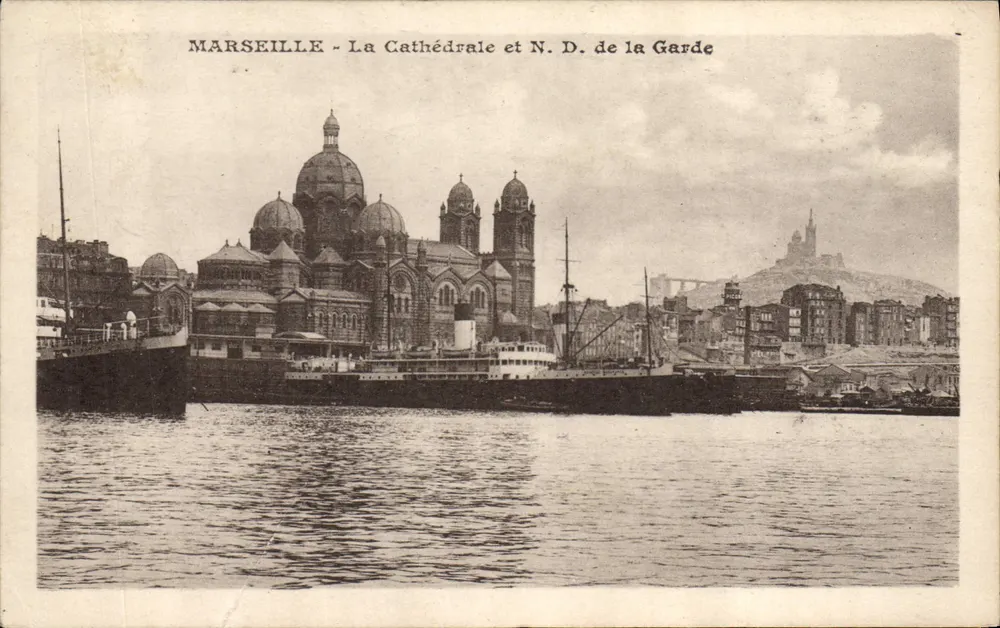 MARSEILLE - La Cathédrale et N. D. de la Garde — éditeur impr. sur la carte - Recto