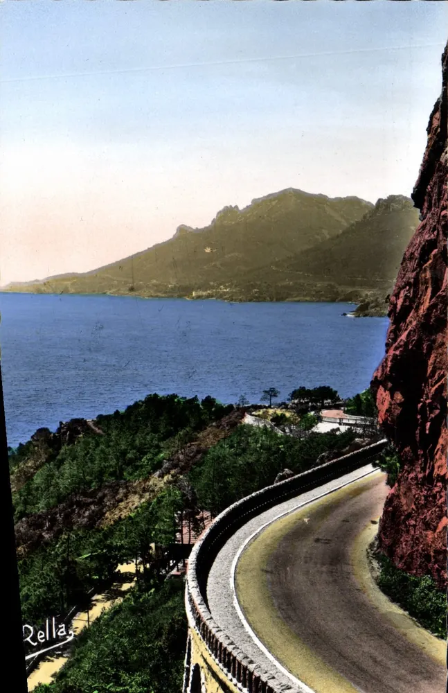 Le Trayas vom Col de l'Esquillon aus gesehen — Die Straße der Goldenen Promenade — Edition Rella — Nr. 1212 - Vorderseite