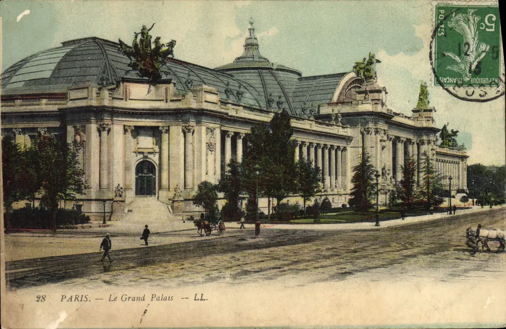 PARIS — O Grande Palácio — LL. - Frente