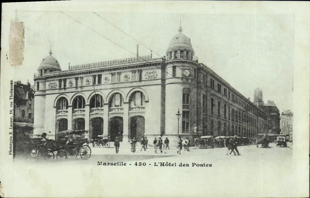 Marseille - L'Hôtel des Postes — éditeur Phototypie E. Lacour, 19, rue Thubanetti, n°450 - Frente
