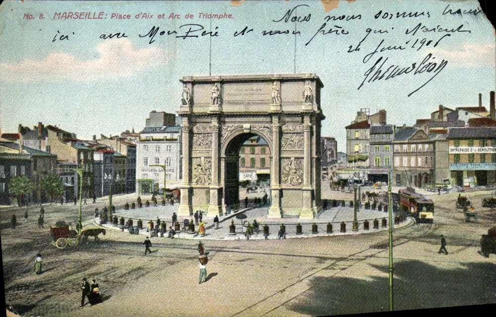 Marseille : Place d'Aix et Arc de Triomphe — éditeur O. Marilhère, n°8 - Frente