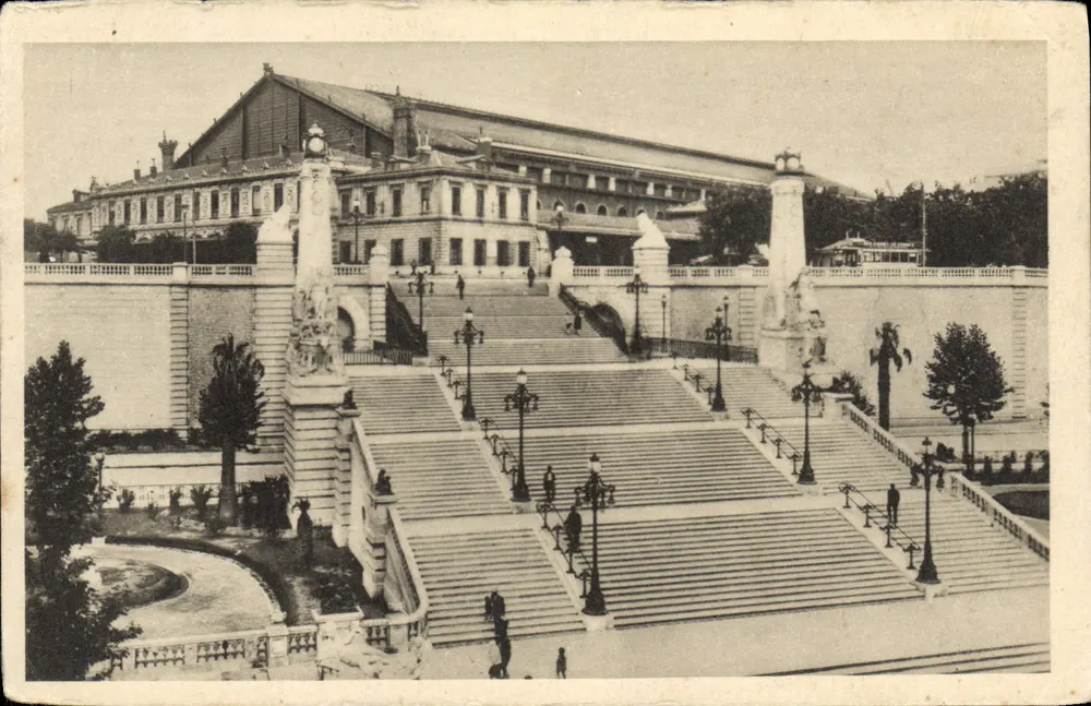 Les Célestins in Marseille — Éd. Mireille, G. Gandini, n° 131 - Vorderseite