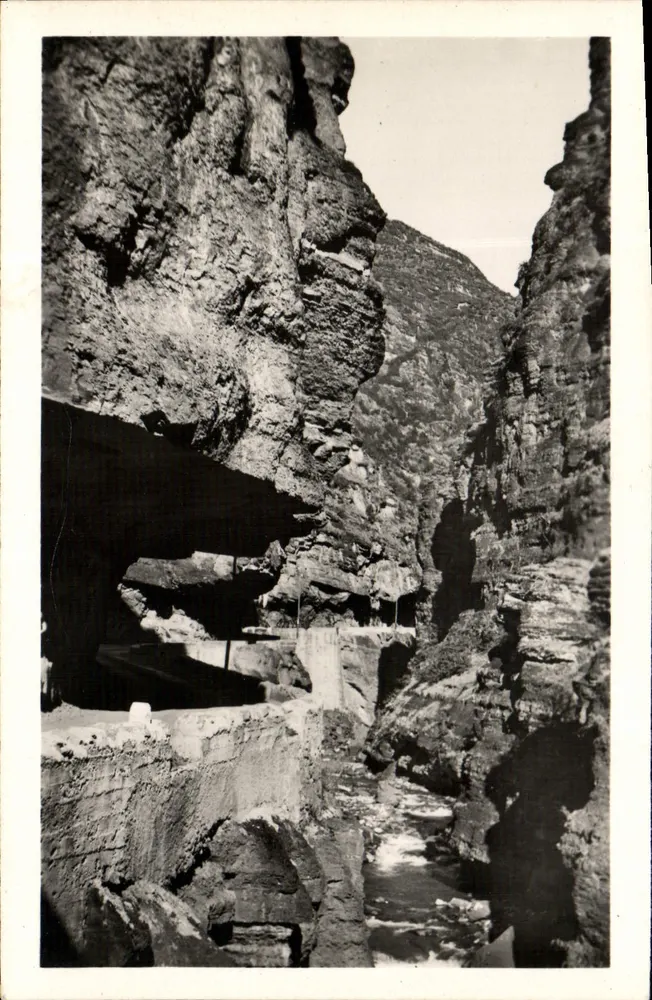 Schlucht von Cians — Affenkopf — Kunstausgabe OLIVIER, BEUILL (A.M.) - Vorderseite