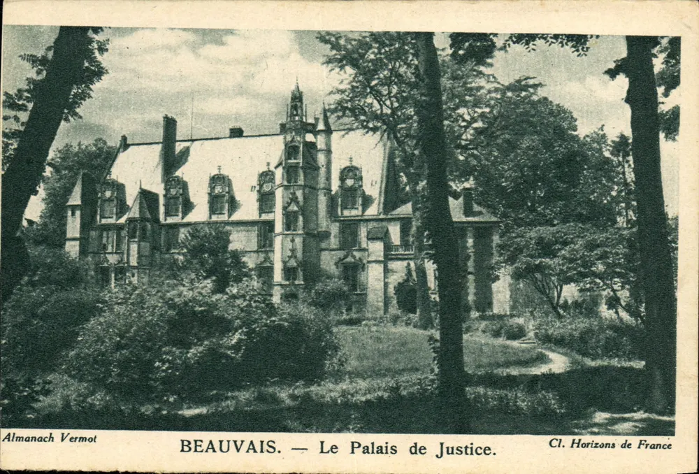 Beauvais — O Palácio de Justiça — Cl. Horizons de France - Frente