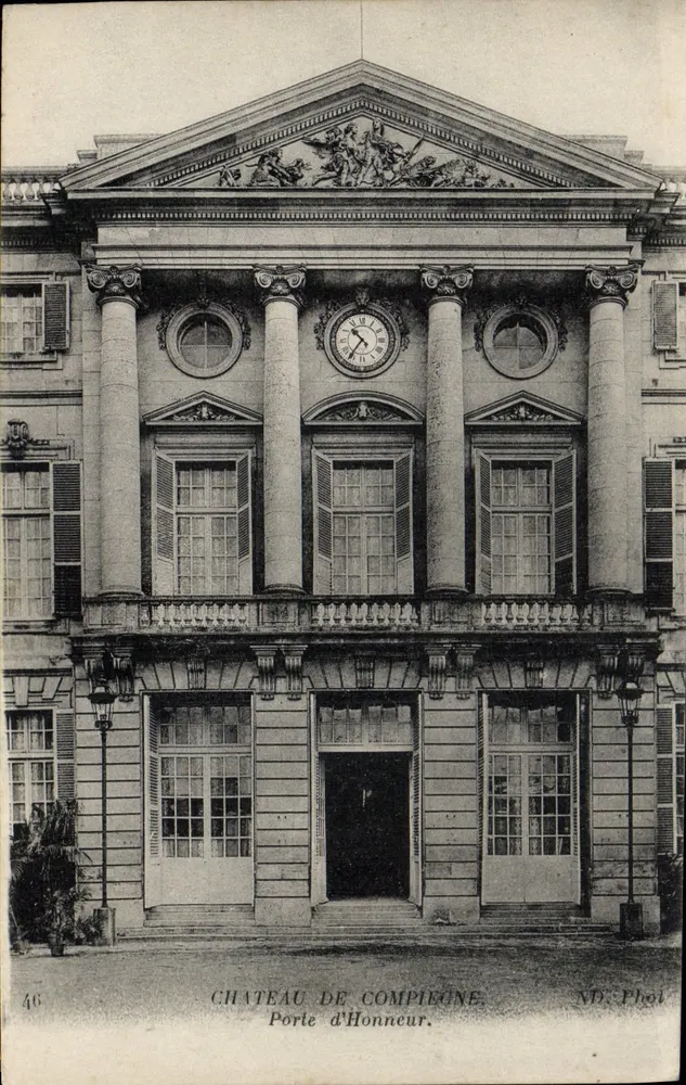 Castelo de Compiègne — Porta de Honra — NB. Fot., n°46 - Frente