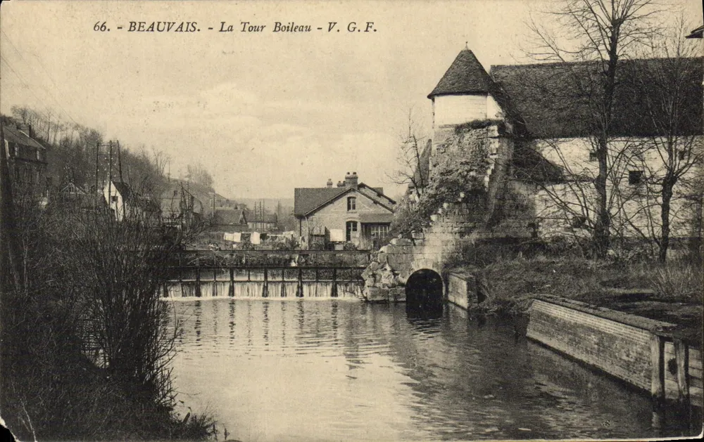 Beauvais — La Tour Boileau — V.G.F. éditeur - Frente