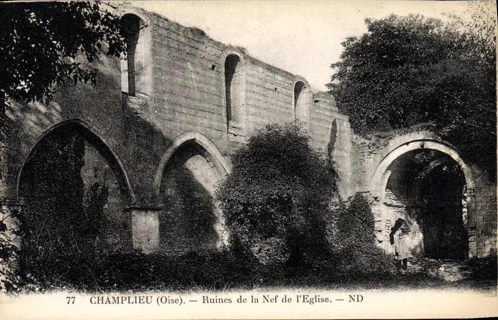 Champlieu (Oise) — Ruínas da Nef da Igreja — ND - Frente
