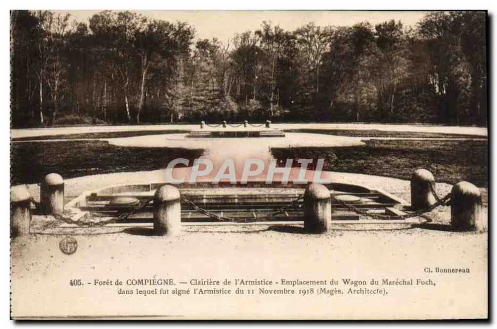 Floresta de Compiègne — Clariana da Armistício — Localização do Vagão do Marechal Foch - Frente