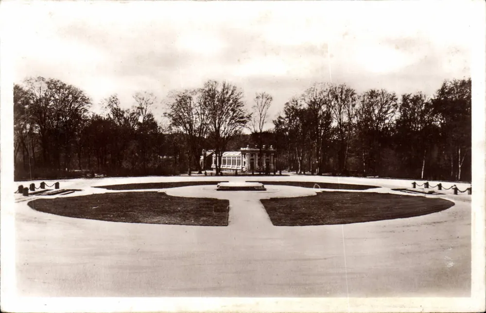 Forêt de Compiègne (Oise) — Allgemeine Ansicht der Waffenstillstandslichtung — Im Hintergrund das Schutzhaus des Marschalls Foch — Waffenstillstands-Ausgabe - Vorderseite