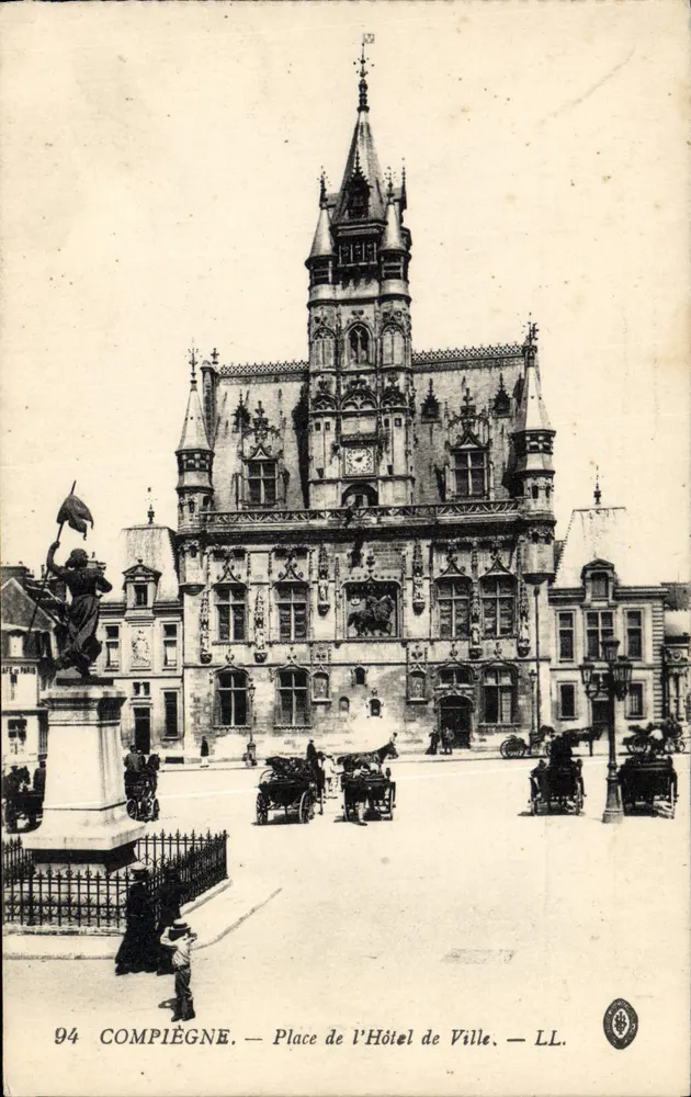 Compiègne — Plaza del Ayuntamiento — LL - Anverso