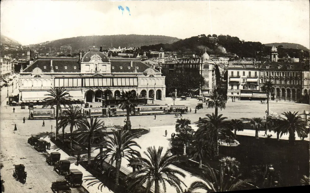 NICE - Ansicht der Place Masséna und des Casinos — Verlag: LEVAS ET NEUHARDEN, Nr. 108 - Vorderseite