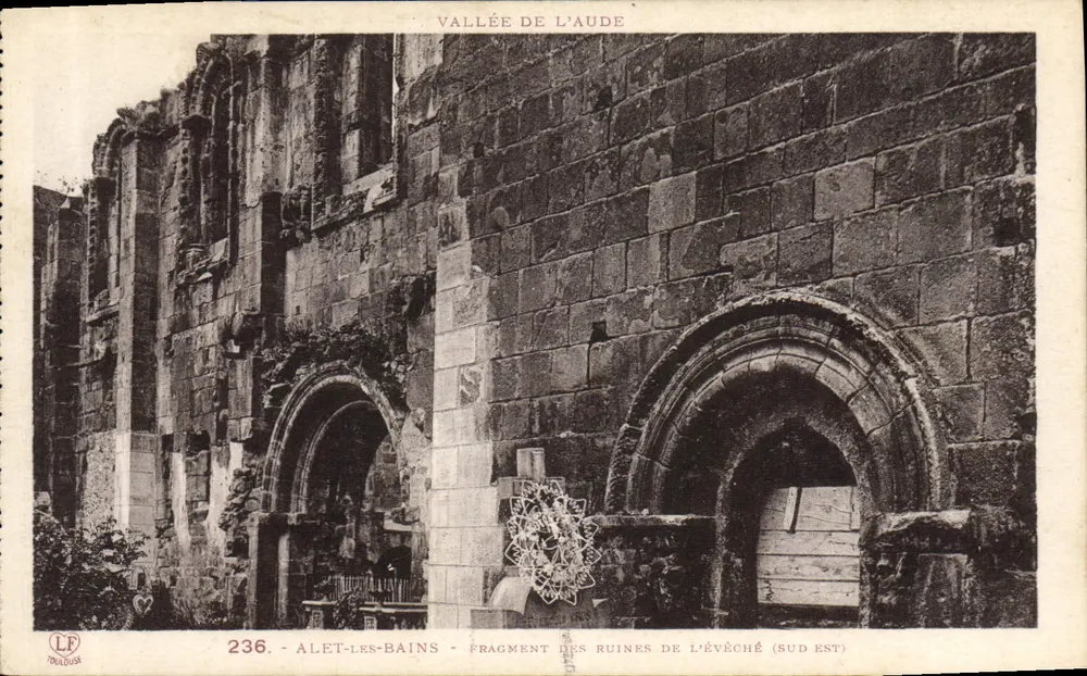 Alet-les-Bains — Fragment der Ruinen des Bischofspalastes (südöstlich) — LF Toulouse, Nr. 236 - Vorderseite