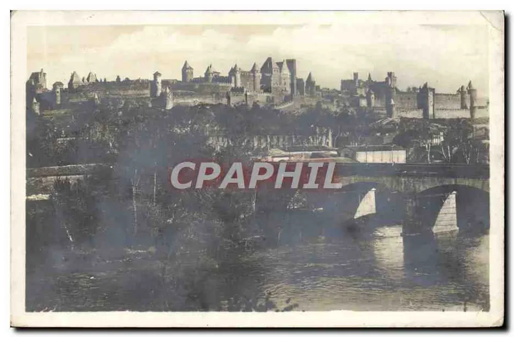 Carcassonne — Castelo e pontes — Editor: Lévy e Neuburger, Paris - Frente