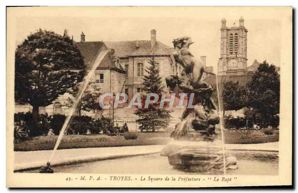 Troyes - Le Square de la Préfecture - 'Le Raps' — M. P. A. n°43 - Frente