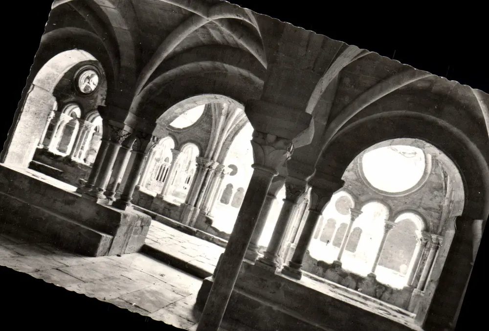 Abadia de Fontfroide — Claustro e Sala Capitular — Éditions d'Art, Paris - Frente
