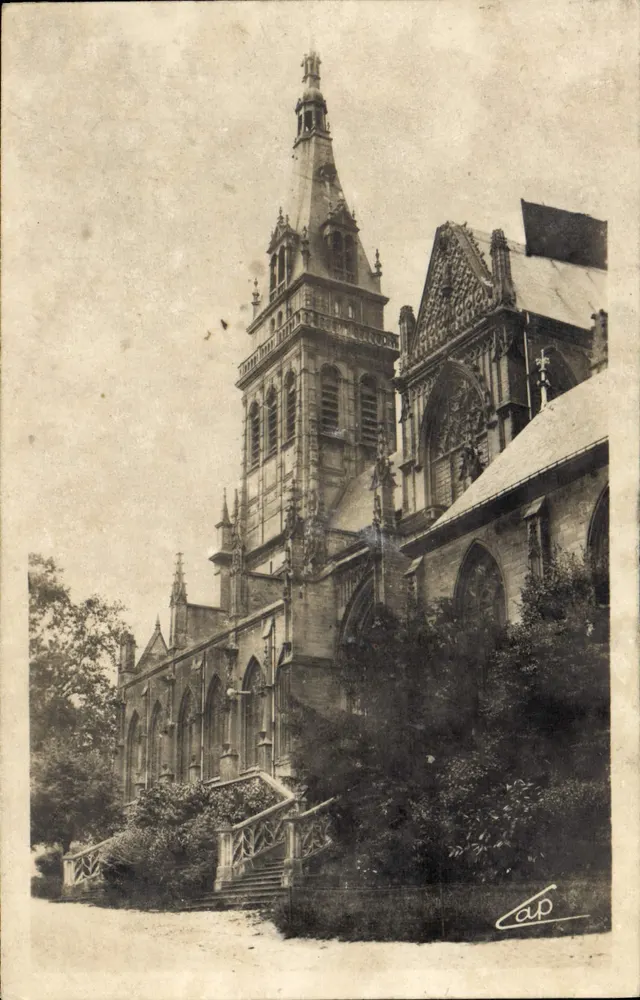 Mézières - A Basílica — editor C.A.P. n°62 - Frente