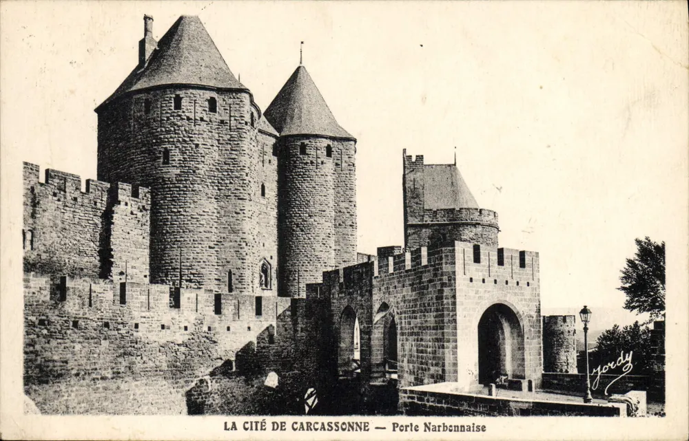 La Città di Carcassonne — Porta Narbennaise — Editore J Gordy - Recto