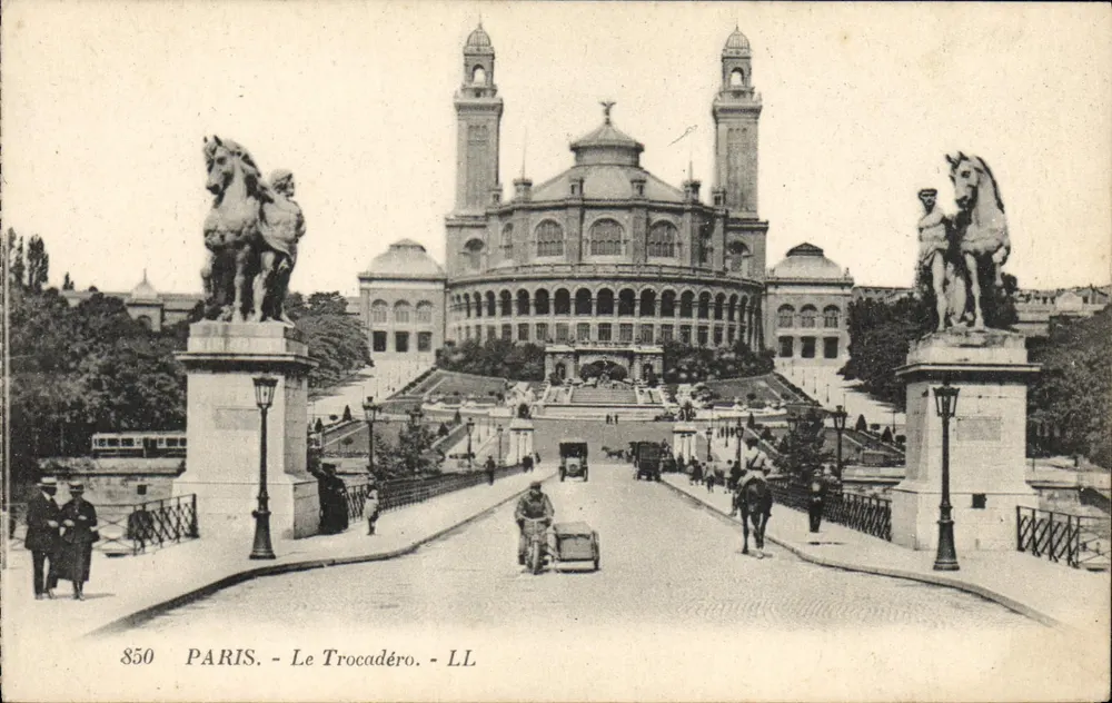 Paris - O Trocadéro — editor LL, n° 850 - Frente