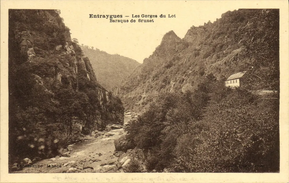 Entraygues — Die Schluchten des Lot — Baraque de Brunet - Vorderseite