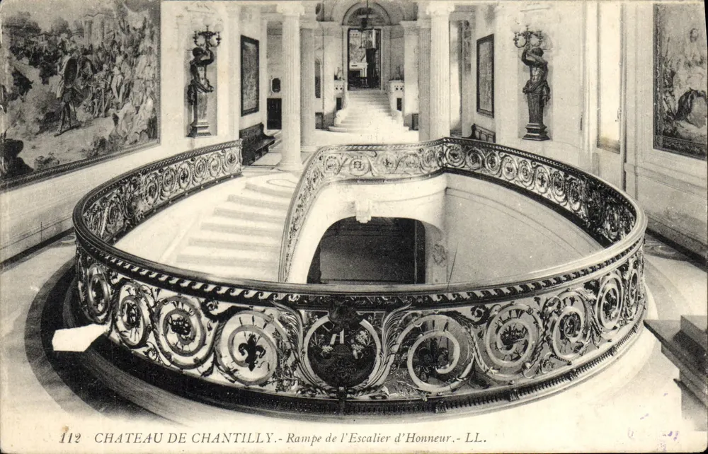 Schloss Chantilly — Treppenbalustrade — LL. — Nr. 112 - Vorderseite