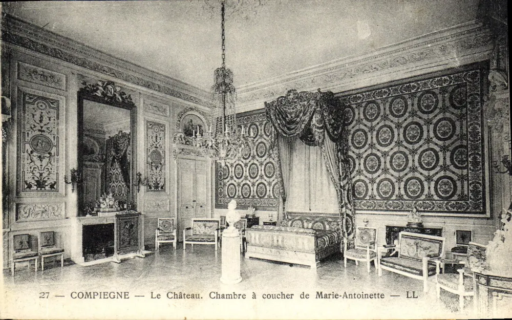 Compiègne — Das Schloss. Schlafzimmer von Marie-Antoinette — LL - Vorderseite