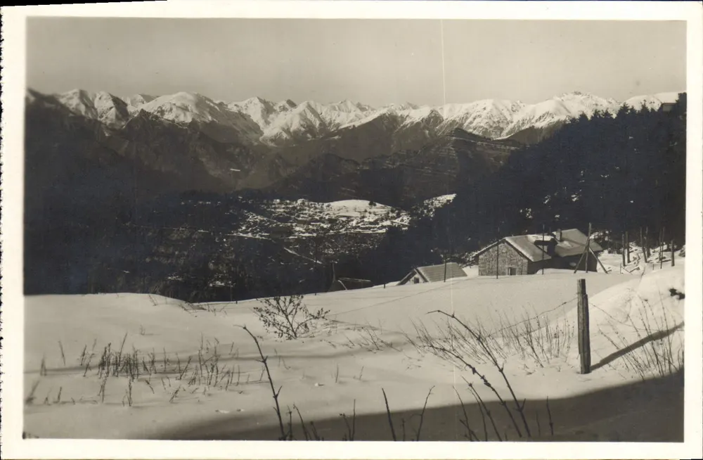 Peira-Cava (H.M.) — 1500 m de altitude, esportes de inverno — n°107 - Frente