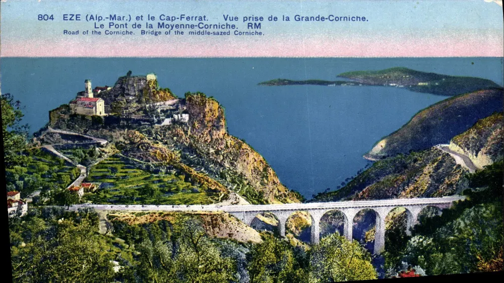Eze (Alp.-Mar.) y el Cap-Ferrat — Vista tomada desde la Grande-Corniche — RM - Anverso