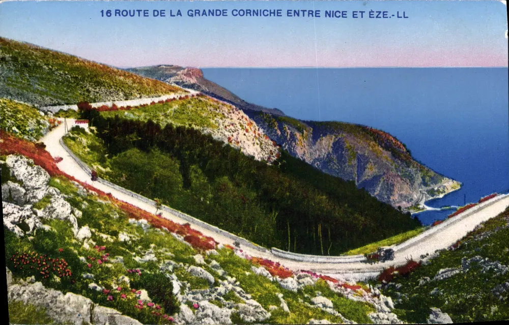 Rodovia da Grande Corniche entre Nice e Èze — Lévy & Neurdein, Paris - Frente