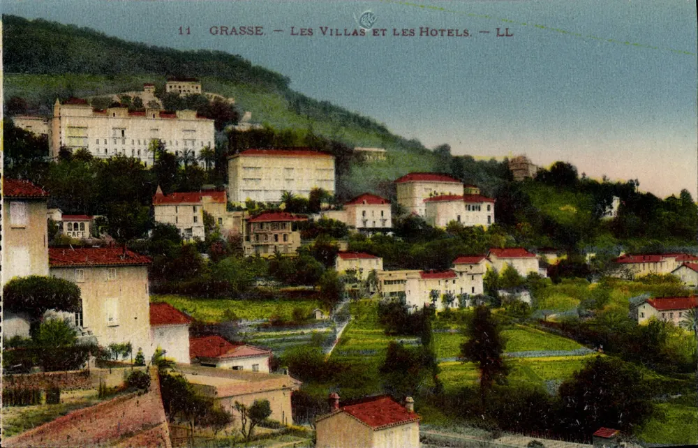 Grasse — As Villas e os Hotéis — LL - Frente