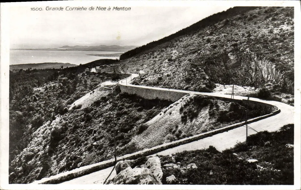Grande Corniche de Nice a Menton — vista panorâmica — L. Gilletta, Nice - Frente