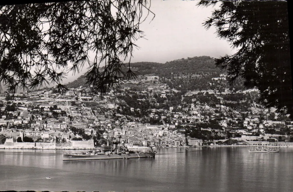 Villefranche-sur-Mer — Die am Hafen liegende Flotte — Véritable Editions - Vorderseite