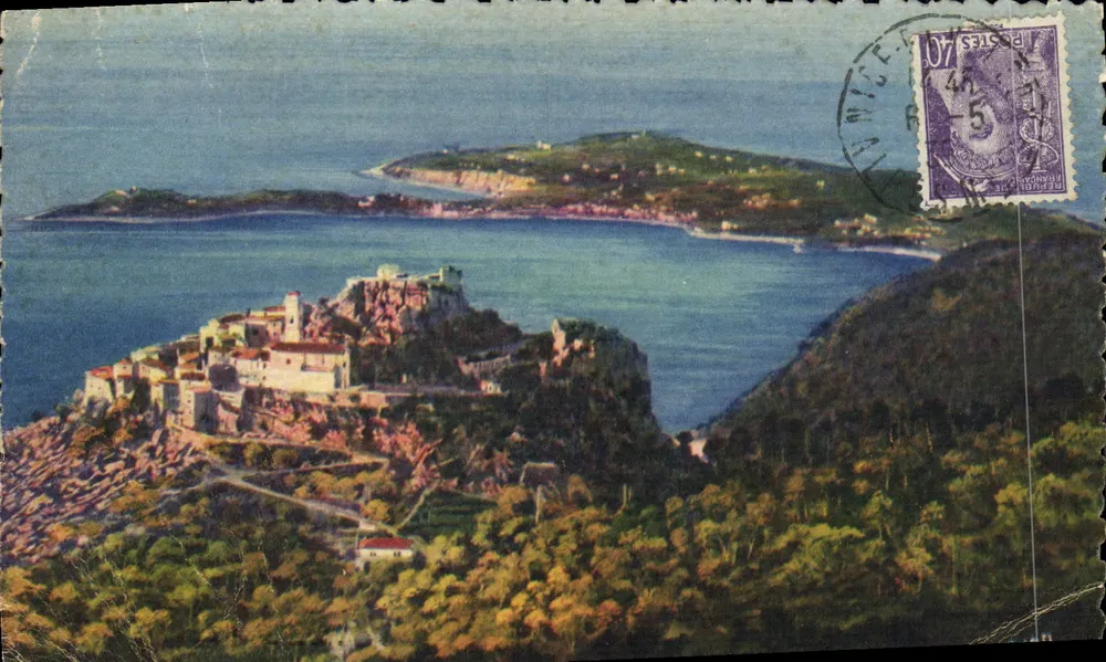 Eze (Alpes-Maritimes) — Vue générale du village et du Cap Ferrat — Éditeur : Les Éditeurs d'Art Vivon, Paris - Vorderseite