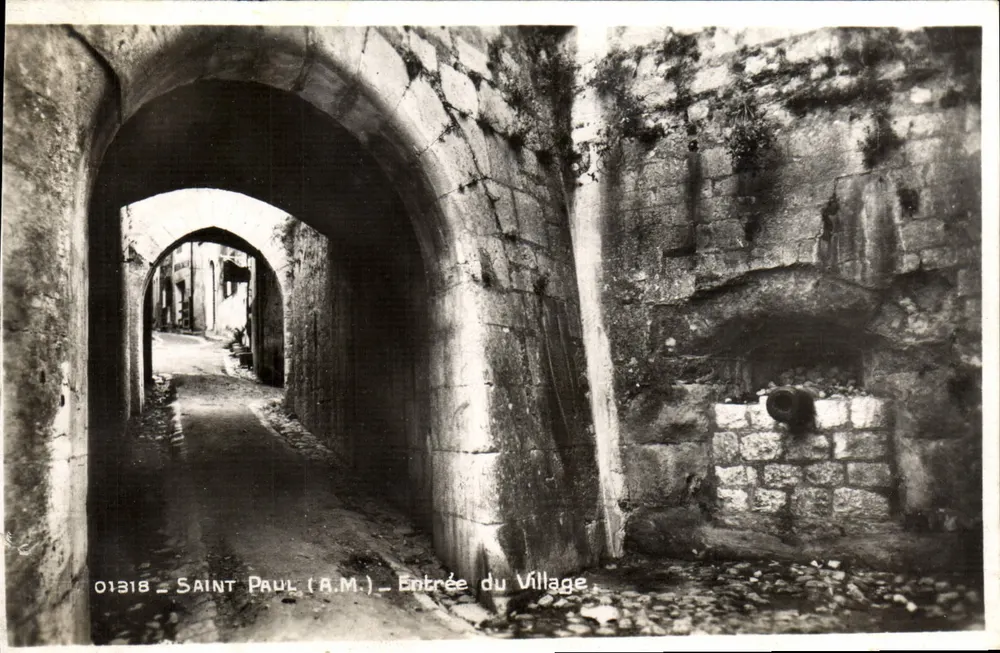 Saint Paul (A.M.) — Entrada do Village — Edição Baux - Frente