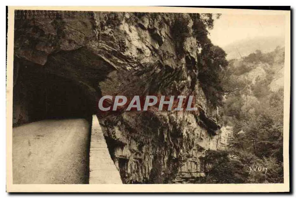 Gorges do Lobo — Entrada do Túnel — Yvon, n°9 - Frente