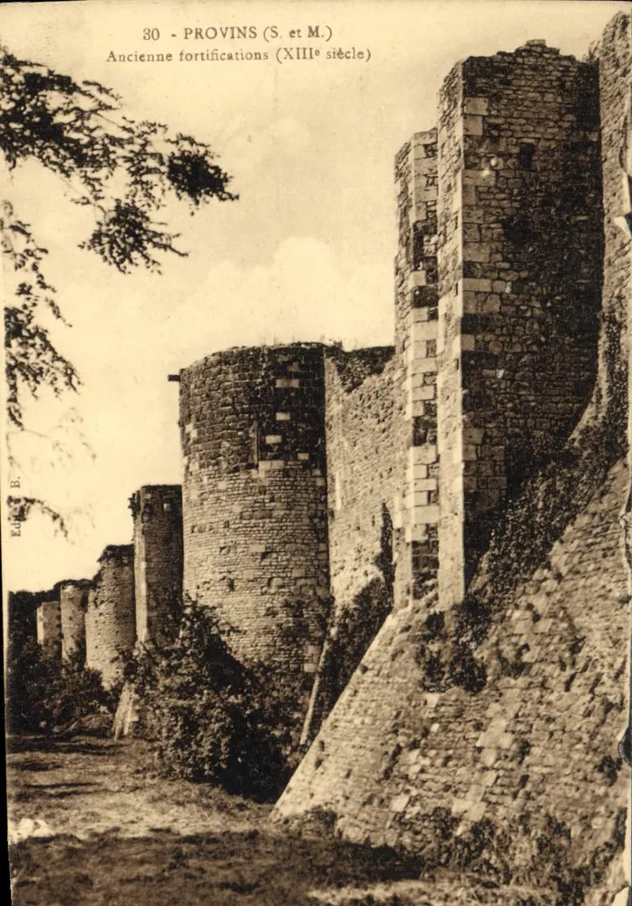 Provins (S. e M.) — Antigas fortificações (século XIII) — Bourgogne Frères, Thilerry - Frente