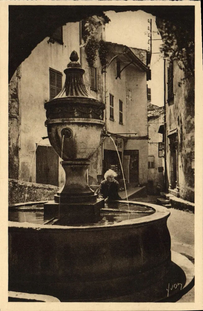 Saint-Paul (Alpes-Maritimes) — Die alte Fontäne — YVON - Vorderseite