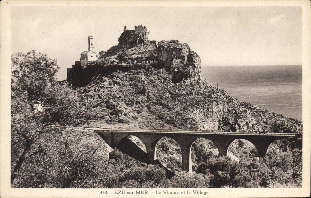 EZE sobre o Mar - O Viaduto e o Povoado — Editor La Cloche, n° 350 - Frente